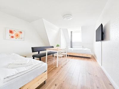 Tolstov Apartments - 5 Zimmer - Dachgeschoss - Citycenter