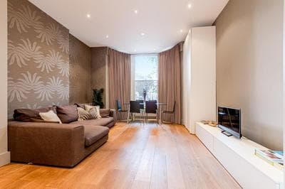 Cosy 2BR flat, Notting Hill, 5 min to tube