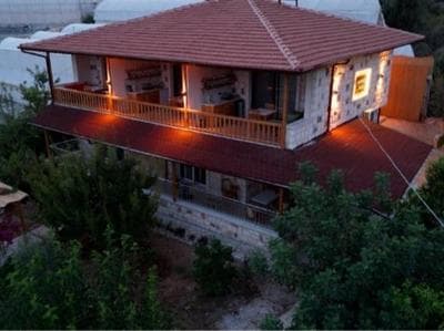 Anatolia taş ev apart kapaklı