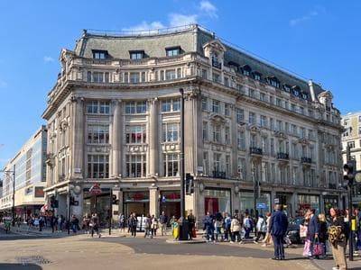 4BR 2BA House By LiveStay Short Lets & Serviced Accommodation London Near Oxford Circus With 2 Private Patios
