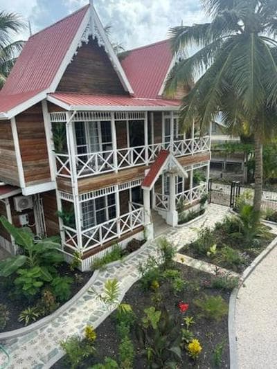 Caye Caulker Boutique Guesthouse 5