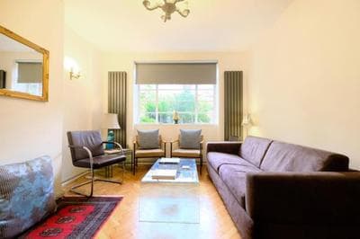 Two-Bedroom Ground-Floor Flat with Private Garden, NW8