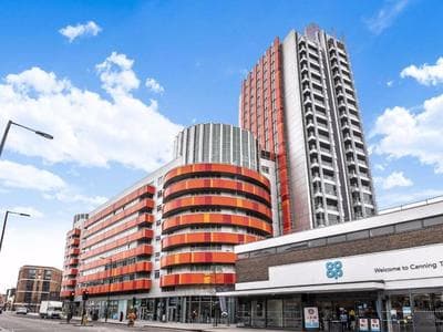 2 Bedroom Apartment Canning Town Newham ExCeL London with free Parking