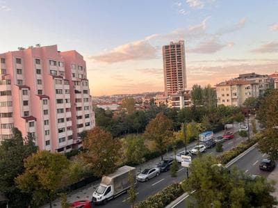 Spacious flat with wide view