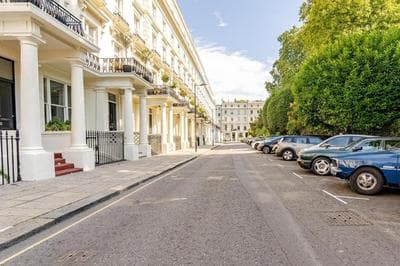 London Oasis Retreat - 2 Bedroom Apartment