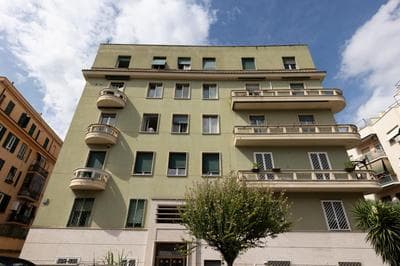 VIVA Rome Apartment " 3 minuti dal Colosseo "