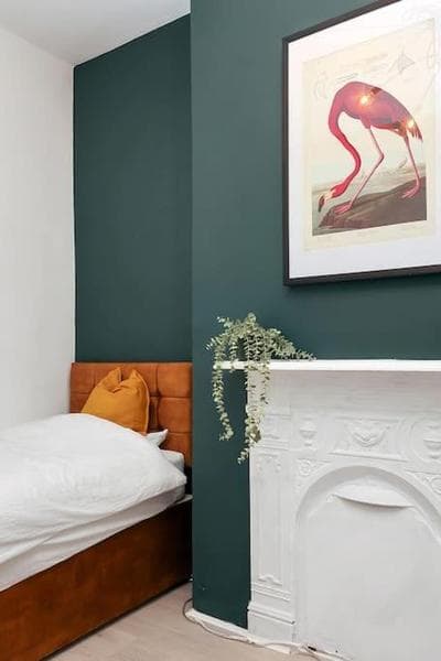 Enquiries at The Panel by Harlington 8 Bed