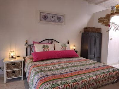 Studio DE TUINKAMER Bed by the Sea