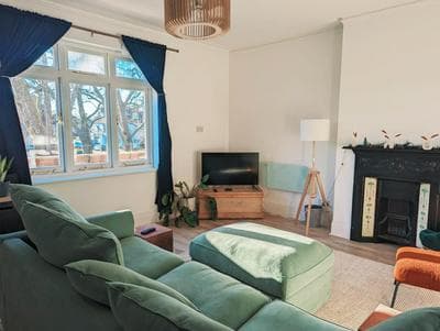 Stylish 2 bedroom flat