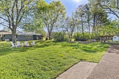 The Country Cottage of Franklin, TN