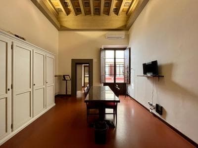 UNYCA- Elegant Apartment "Santo Spirito"