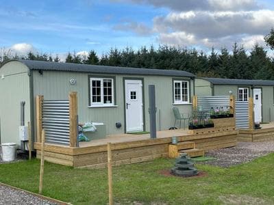 The Swallow Shepherds Hut at Bee Happy Breaks Scotland
