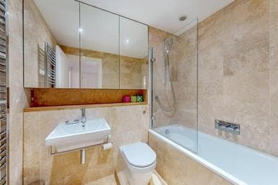 Lovely 1 Bed Apartment - 10 min to Waterloo tube