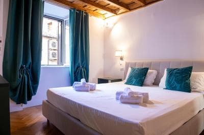 Costaguti Holiday Apartment
