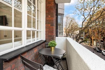 Chelsea Apartment in a Prime Central Location
