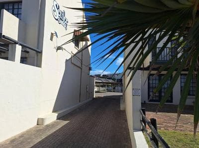 65 Settler Sands Beach Apartment