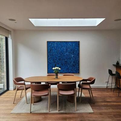 Stunning 4 Bedroom home in Holland Park