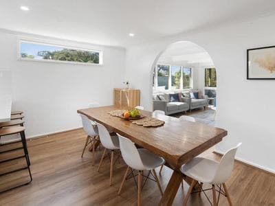 Amelia - moments to the bay
