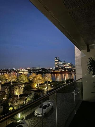 Luxury Chelsea Waterfront View