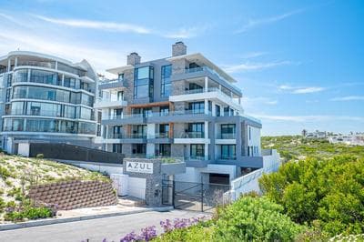 Luxury Beachfront Penthouse in Blouberg- 402 Azul