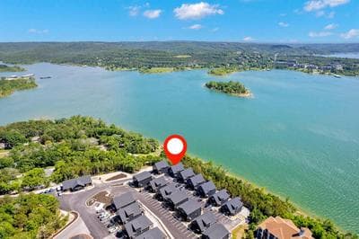 Amazing Views of Table Rock, Pvt Hot Tub, Theatre Room, Free Daily Tickets to Branson Attractions!