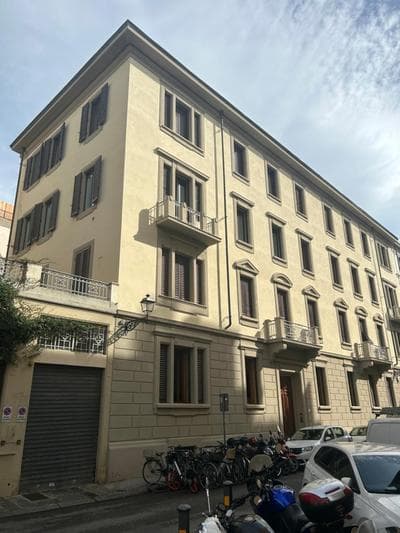 Florentine Penthouse by FlorenceHospitality com