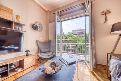 Manolias Apartment