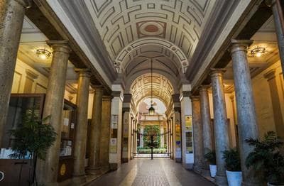 Karisma Suites