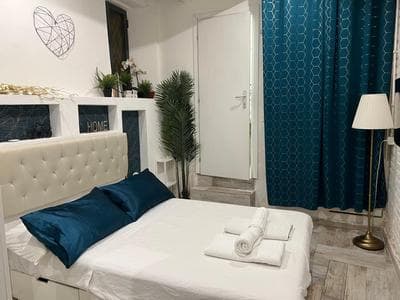 Characteristic & Modern Home in Trastevere