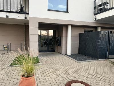 T&K Apartments- 2 Room Apartment - Heart of Solingen - Private parking