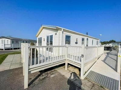 Stunning 4 Berth Lodge With Decking At Manor Park In Hunstanton Ref 23173K