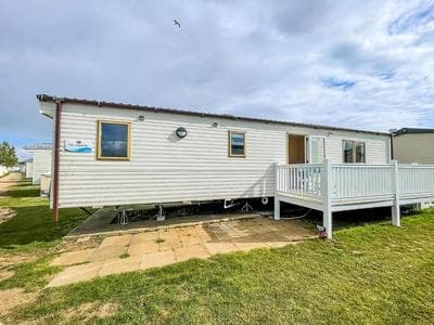 Lovely Caravan At Manor Park, Nearby Hunstanton Beach In Norfolk Ref 23049S