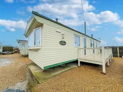 6 Berth Pet Friendly Static Caravan By Hunstanton Beach Ref 13011L