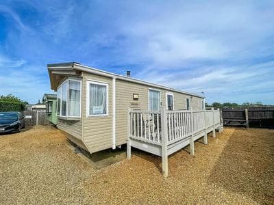 6 Berth Pet Friendly Caravan By Hunstanton Beach, Norfolk Ref 13012L