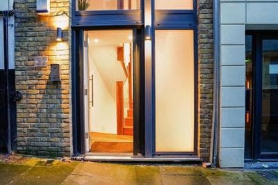 Hyde Park Luxury 2 Bed 2 Bath
