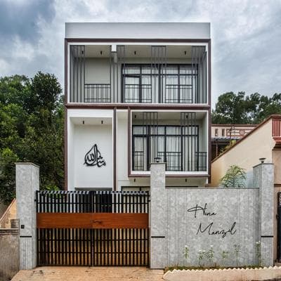 Hina Manzil