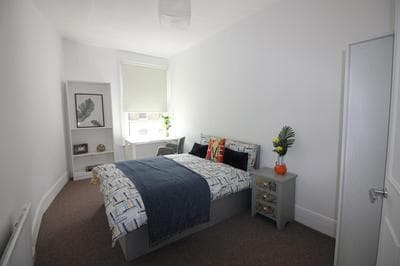 London 3Bed Flat Good Location!