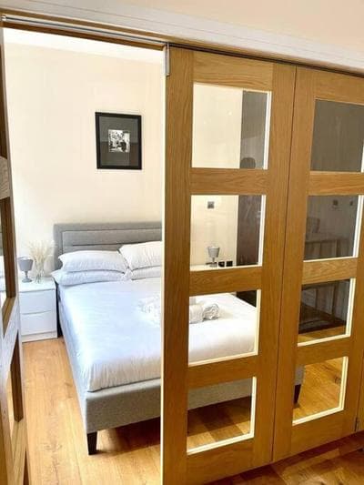 Lovelystudio in Kensington