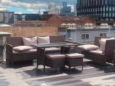 Large 3 Bedroom City Penthouse with Terrace
