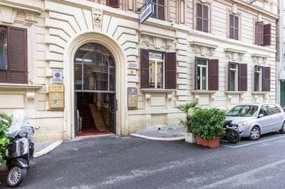 LUMINA3 Luxury Room ROME Smart Guest House