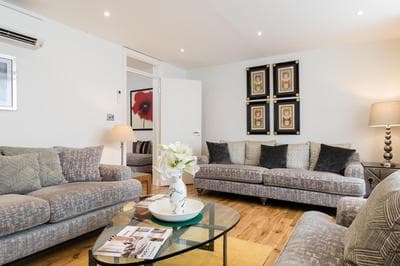 4 Bedroom Villa on Marble Arch