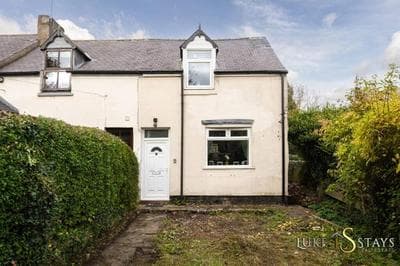 Luke Stays- Newton Hall Cottage