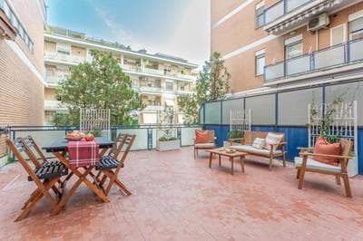 Casa Luana, 2 bedroom apartment with terrace Vatican City