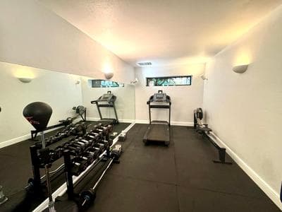 The Counselors - 2 Bedroom Apartment Central London by Wild