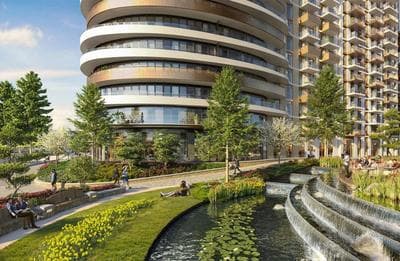 Luxurious White City Apartment - Balcony & View