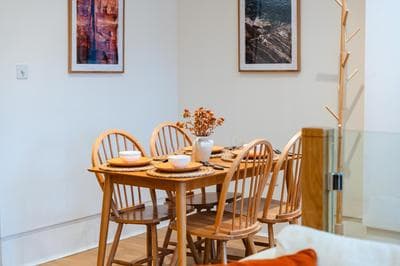 Stylish Apartment with Terrace near Hyde Park