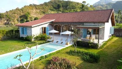 Casa Samudra - charming & spacious villa by the sea surrounded by nature