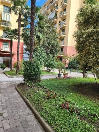 RDhomes Falvo, Vomero