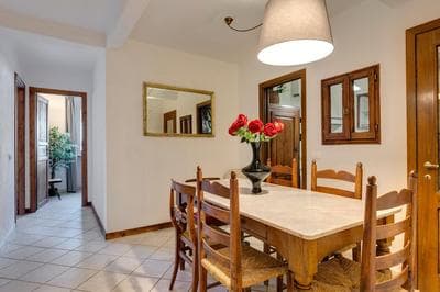 Guelfo Apartment by Mamo Florence