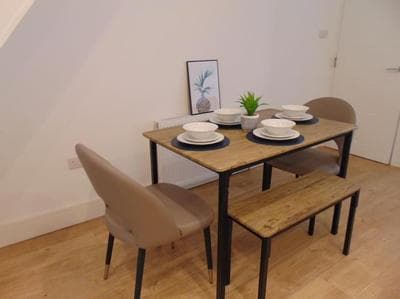 Two bedroom house in Stratford East London